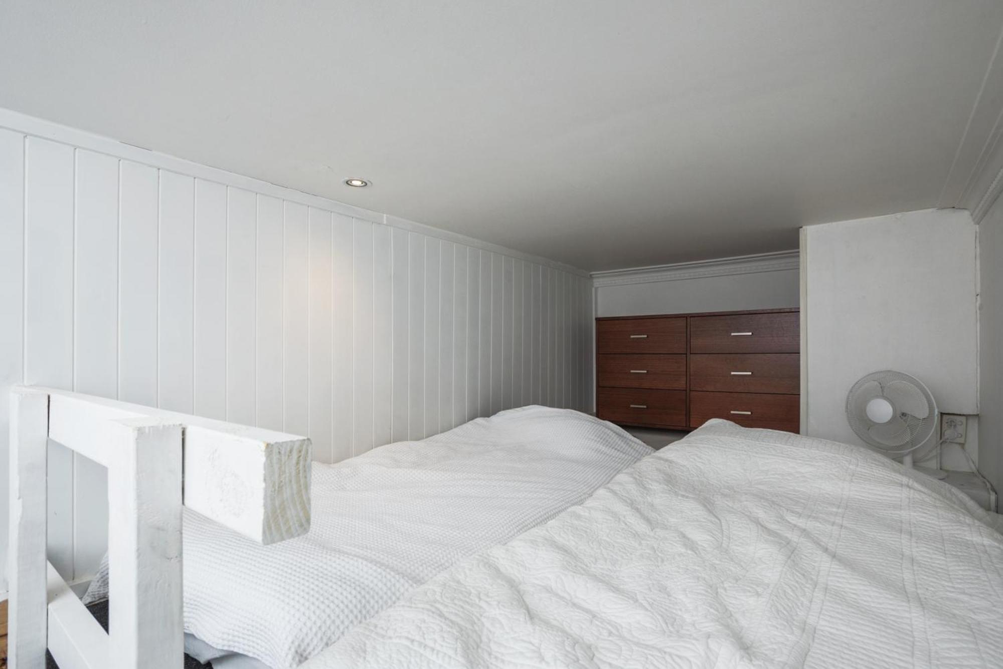 Carlton Loft- 4-6 Guests #ausgp #directtram #f1 #melb 12 Mins #cbd Apartamento Melbourne