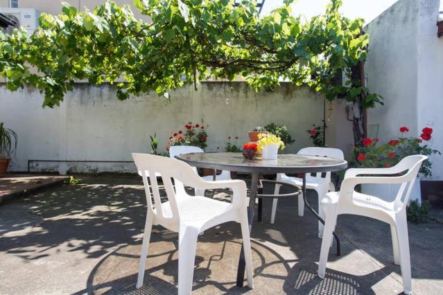 Carlton Loft- 4-6 Guests #ausgp #directtram #f1 #melb 12 Mins #cbd Melbourne