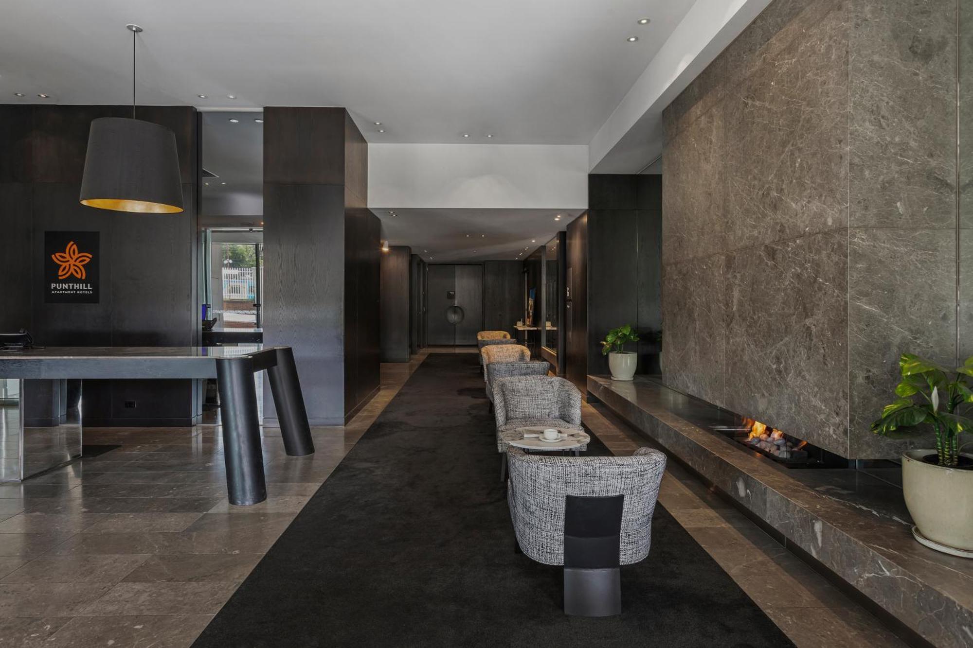 Aparthotel Punthill South Yarra Grand 4*