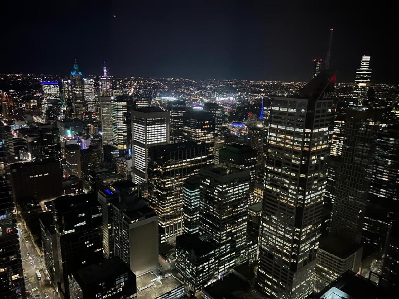 Cbd Skyline Luxury 2 Beds, 2 Baths Free Parking Apartment Melbourne