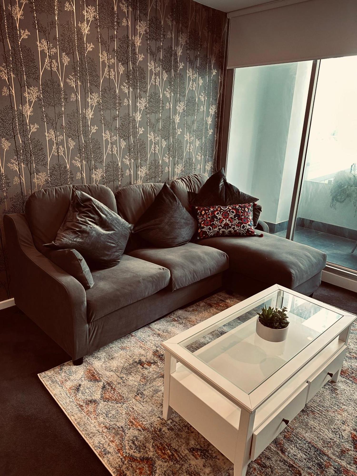 Apartment Urban Oasis 3 Brs & Parking *