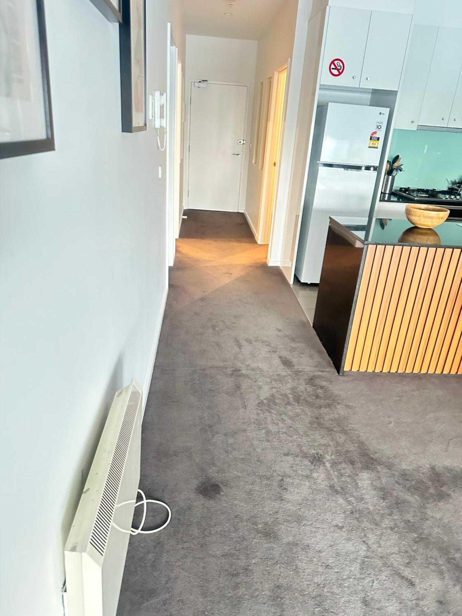 Urban Oasis 3 Brs & Parking Apartment Melbourne