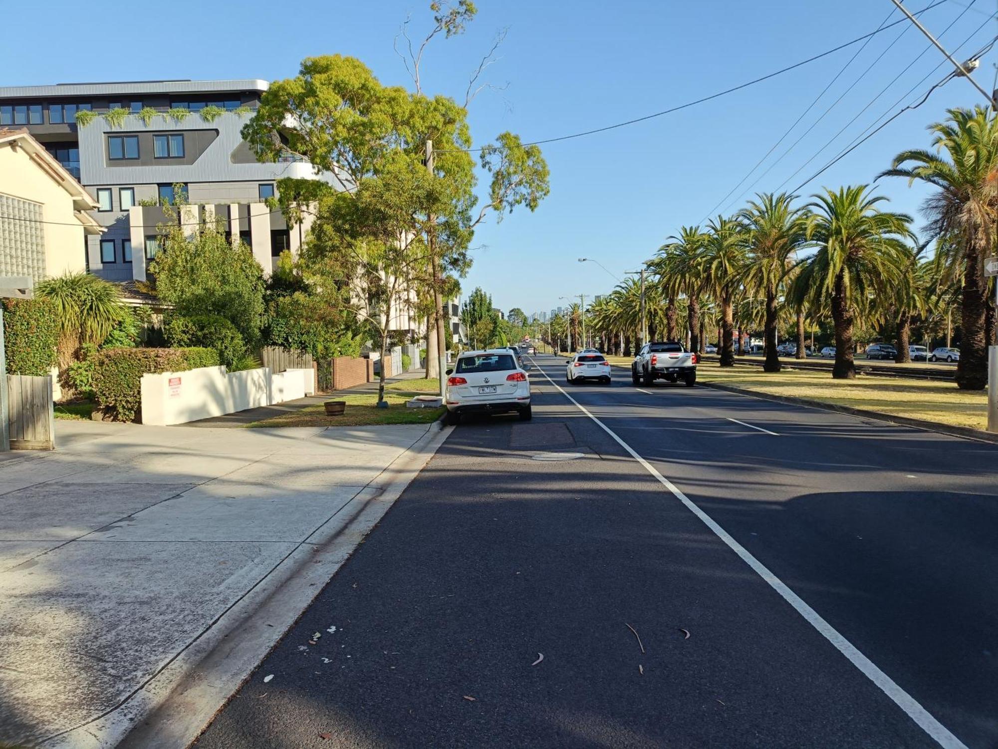 Cute, Cozy And 1 In Essendon With Free Parking Melbourne
