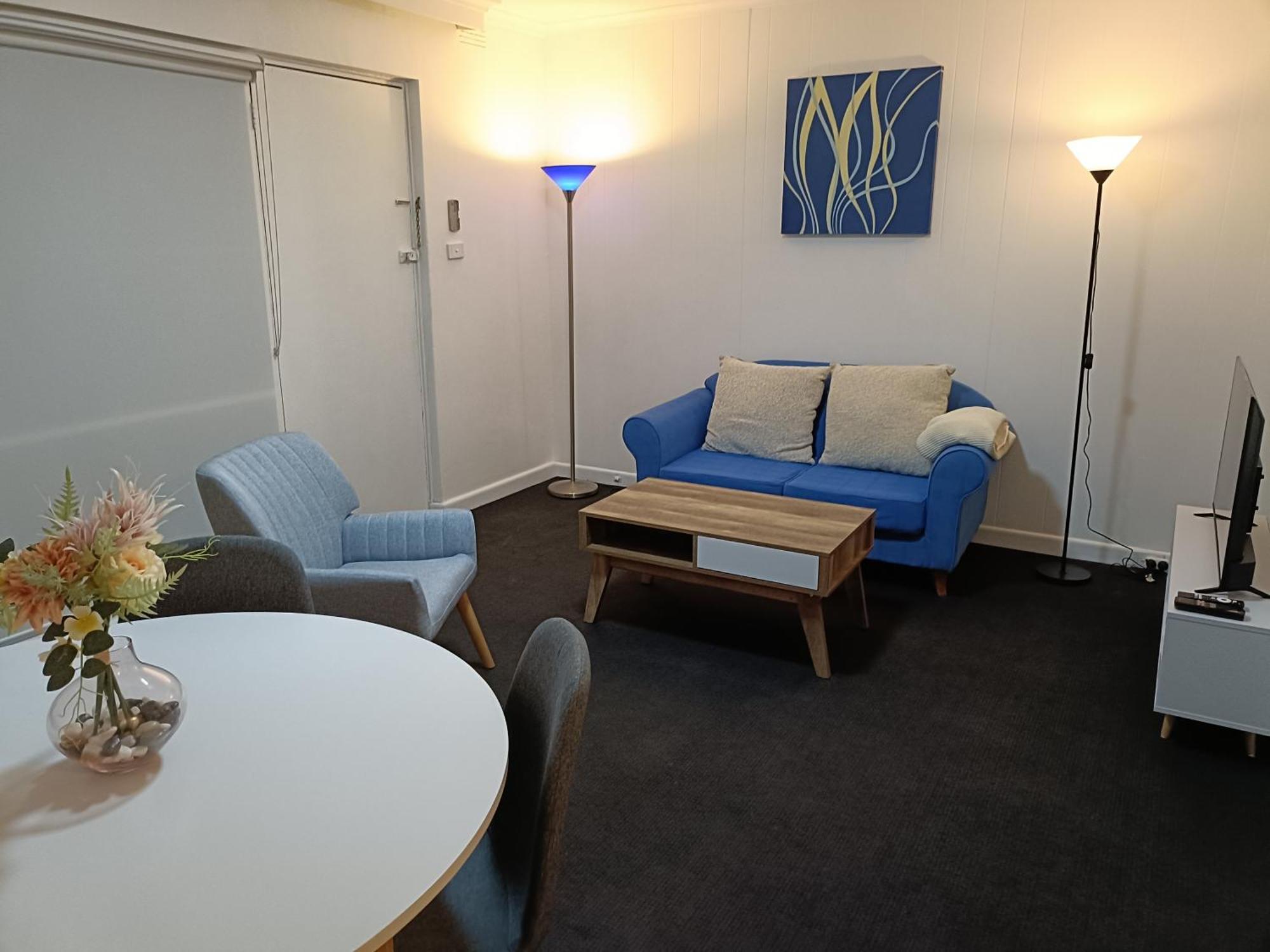 Cute, Cozy And 1 In Essendon With Free Parking Melbourne