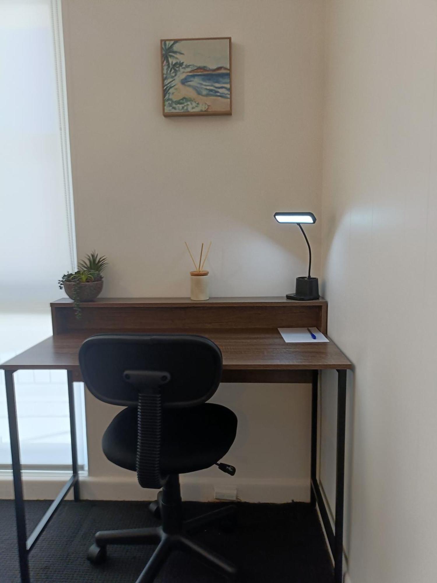Cute, Cozy And 1 In Essendon With Free Parking Melbourne