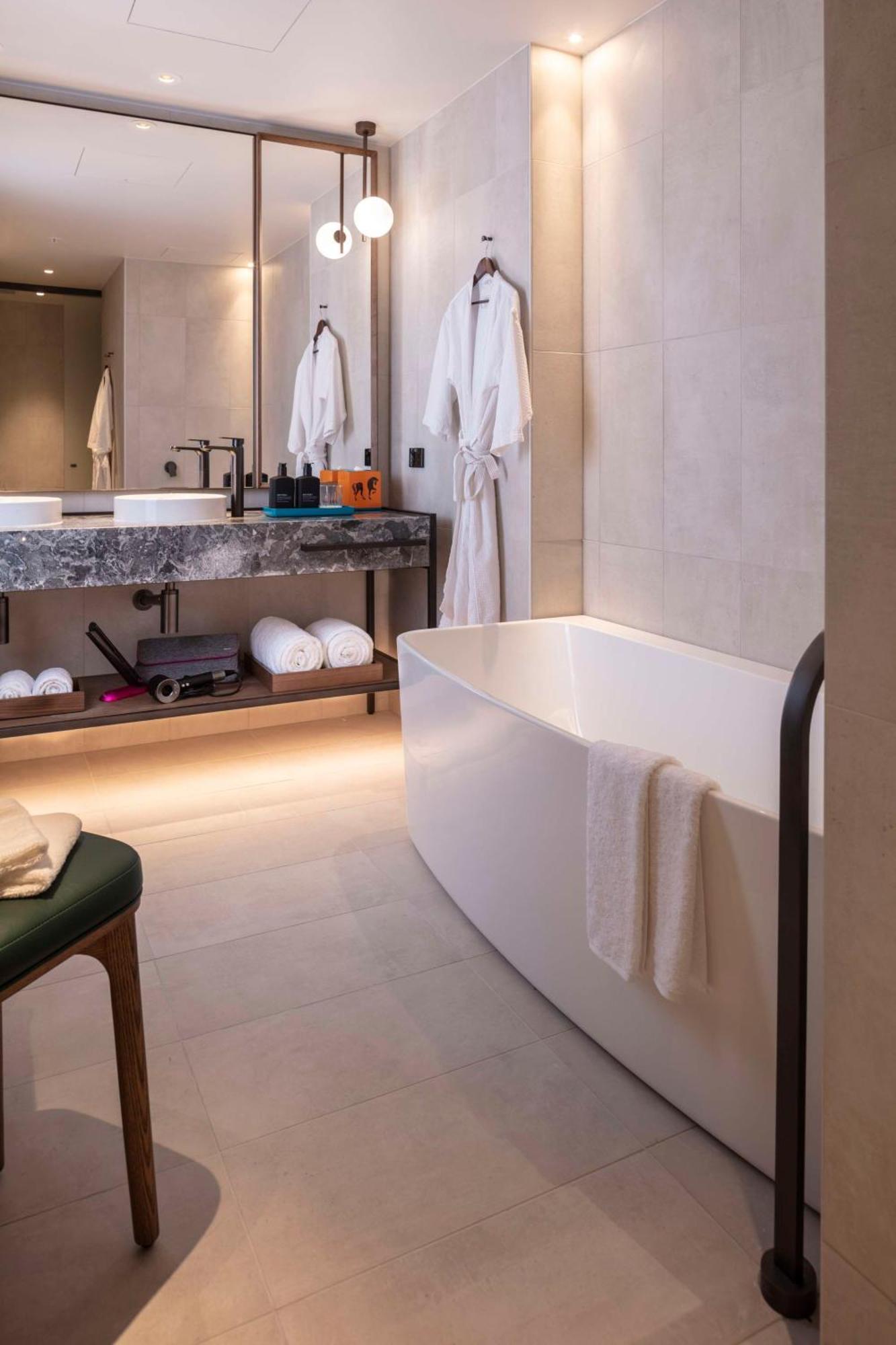 Next Melbourne, Curio Collection By Hilton Melbourne