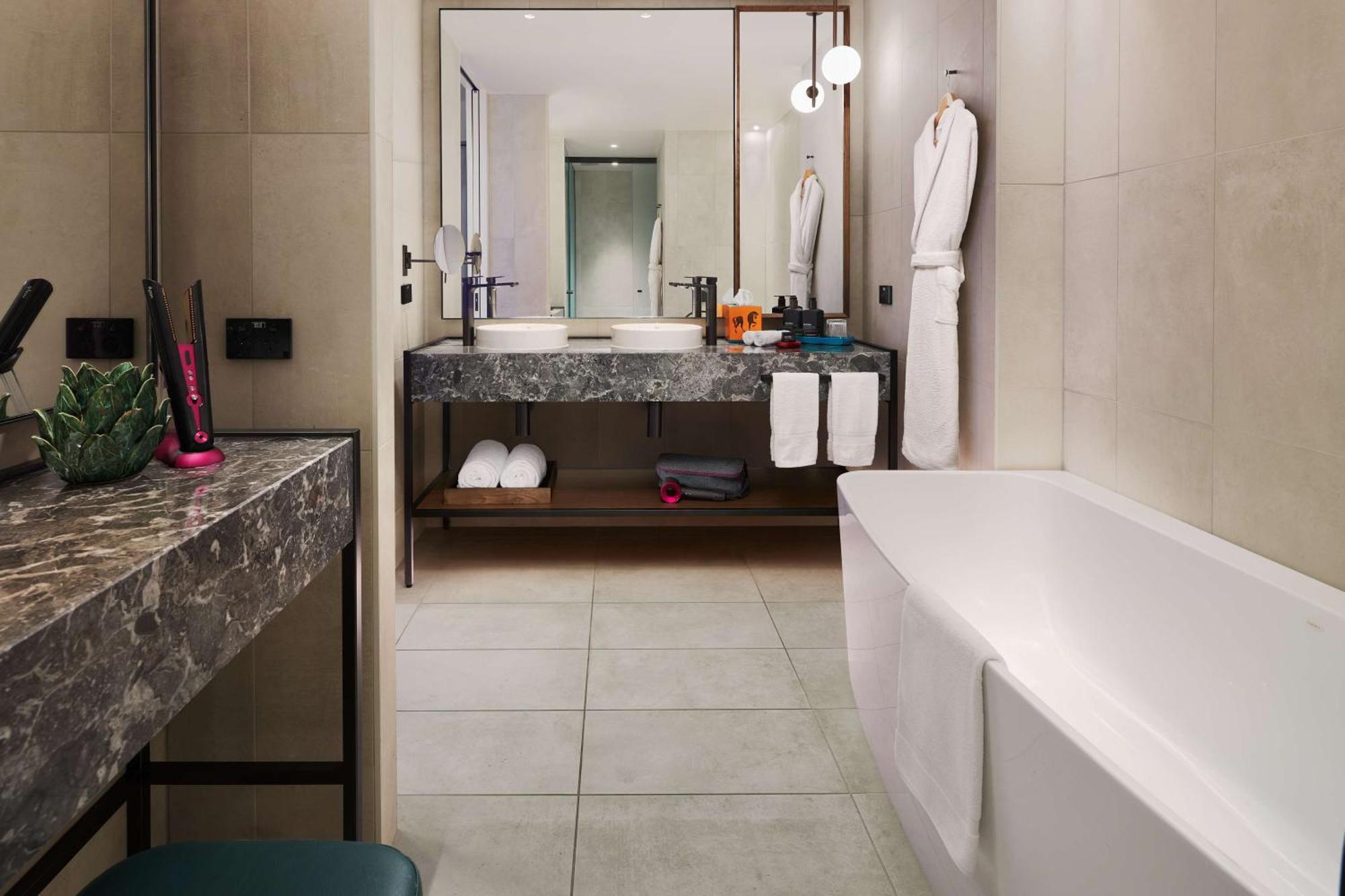 Next Melbourne, Curio Collection By Hilton Hotel 5*