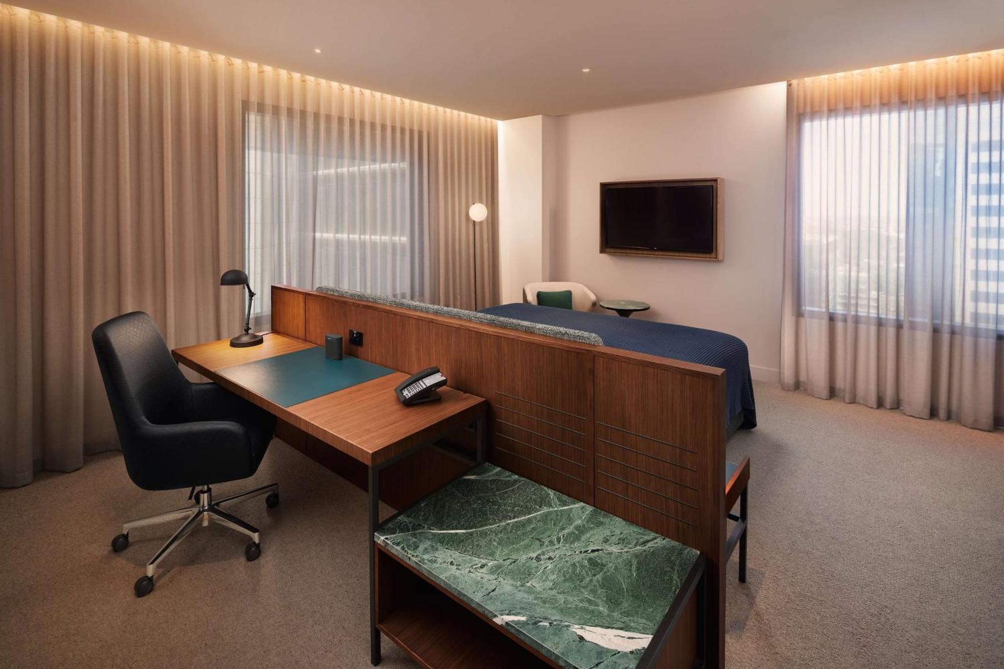 Hotel Next Melbourne, Curio Collection By Hilton