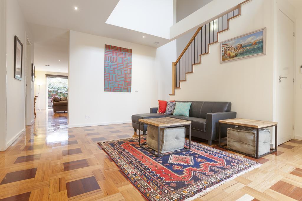 Boutique Stays - Elwood Hideaway Holiday home *