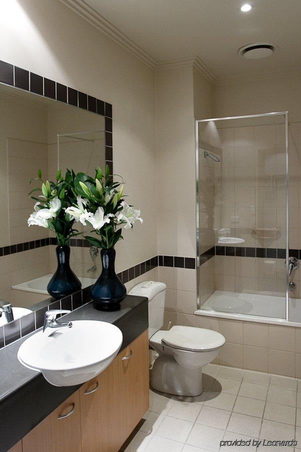 Aparthotel Punthill - Flinders Lane 4*