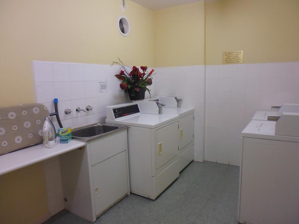 Claremont Albergue *