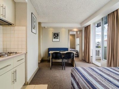 Parkville Place Serviced