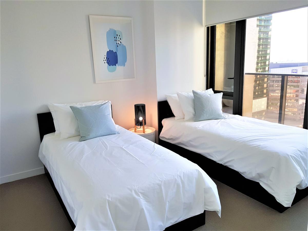 Apartment Readyset At Madison Melbourne