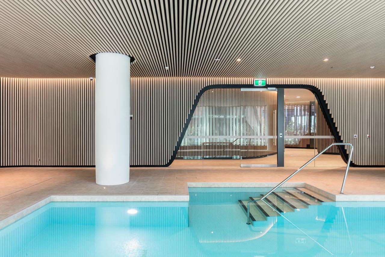 Winston Docklands Aparthotel 4*