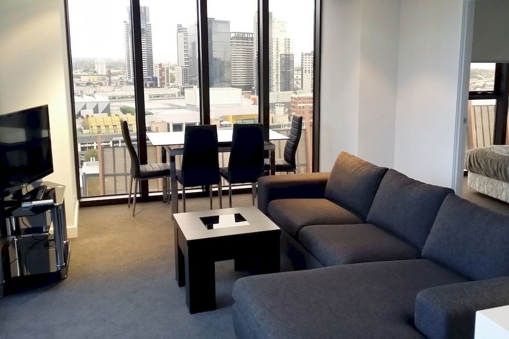 Aura On Flinders Serviced Aparthotel