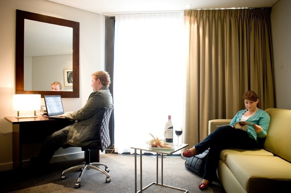 Amora Riverwalk Hotel Melbourne