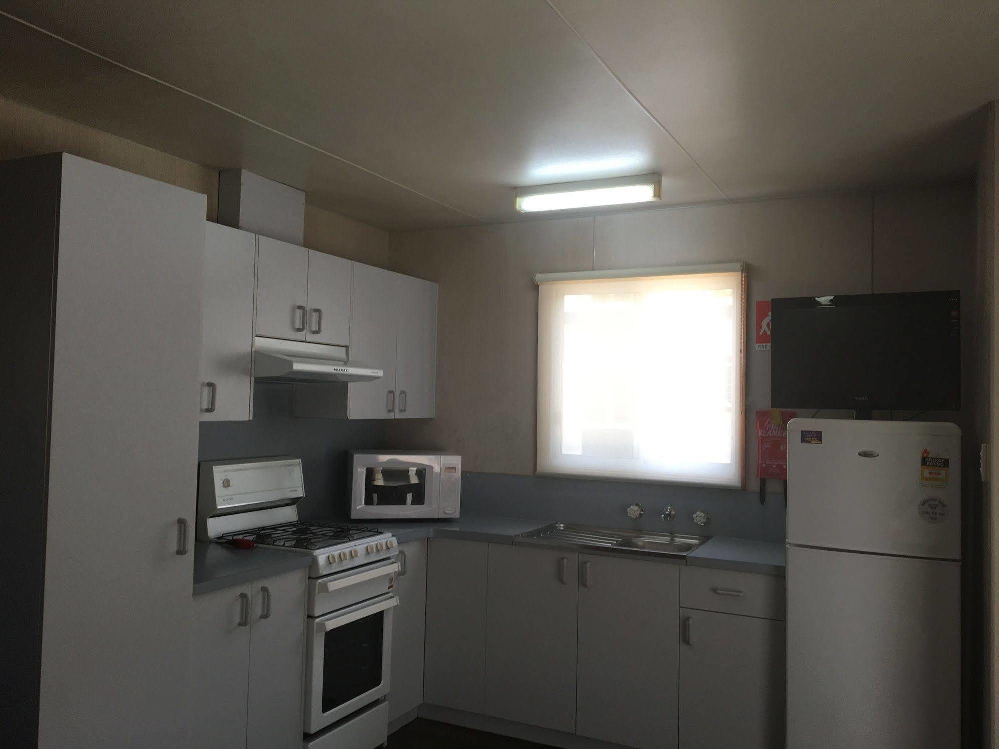 Airport Tourist Village Holiday park 3*