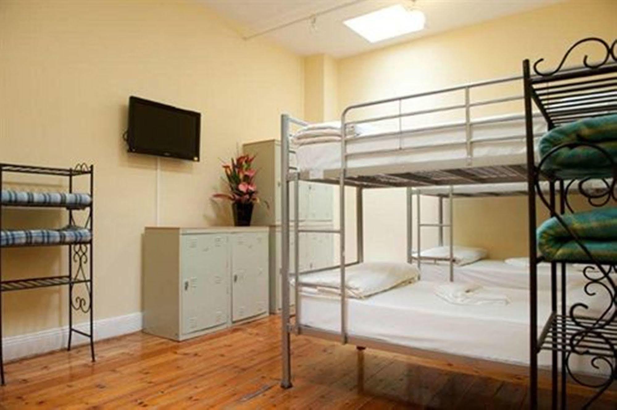 Albergue Claremont *