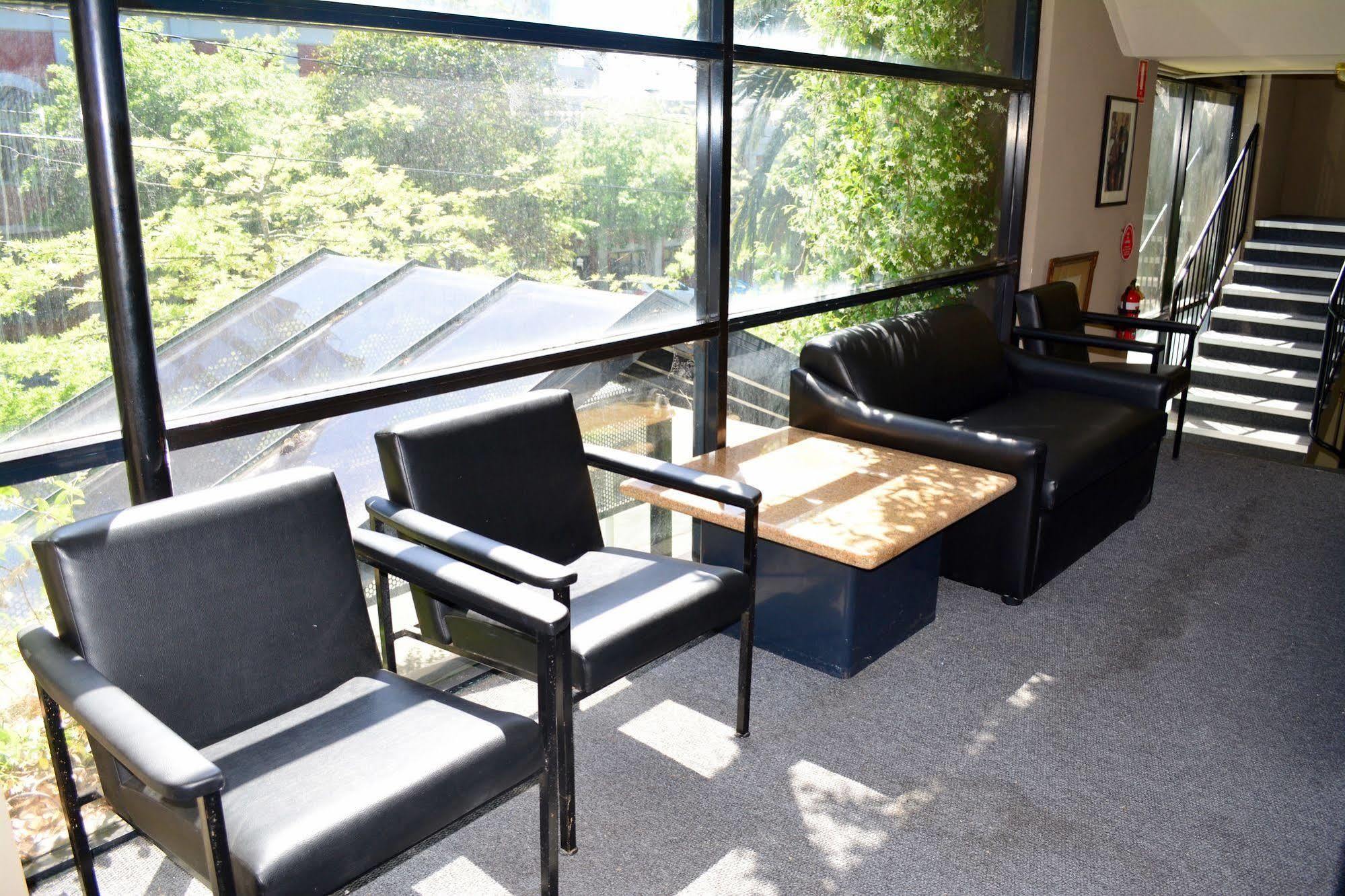 Aparthotel Heights Serviced Melbourne