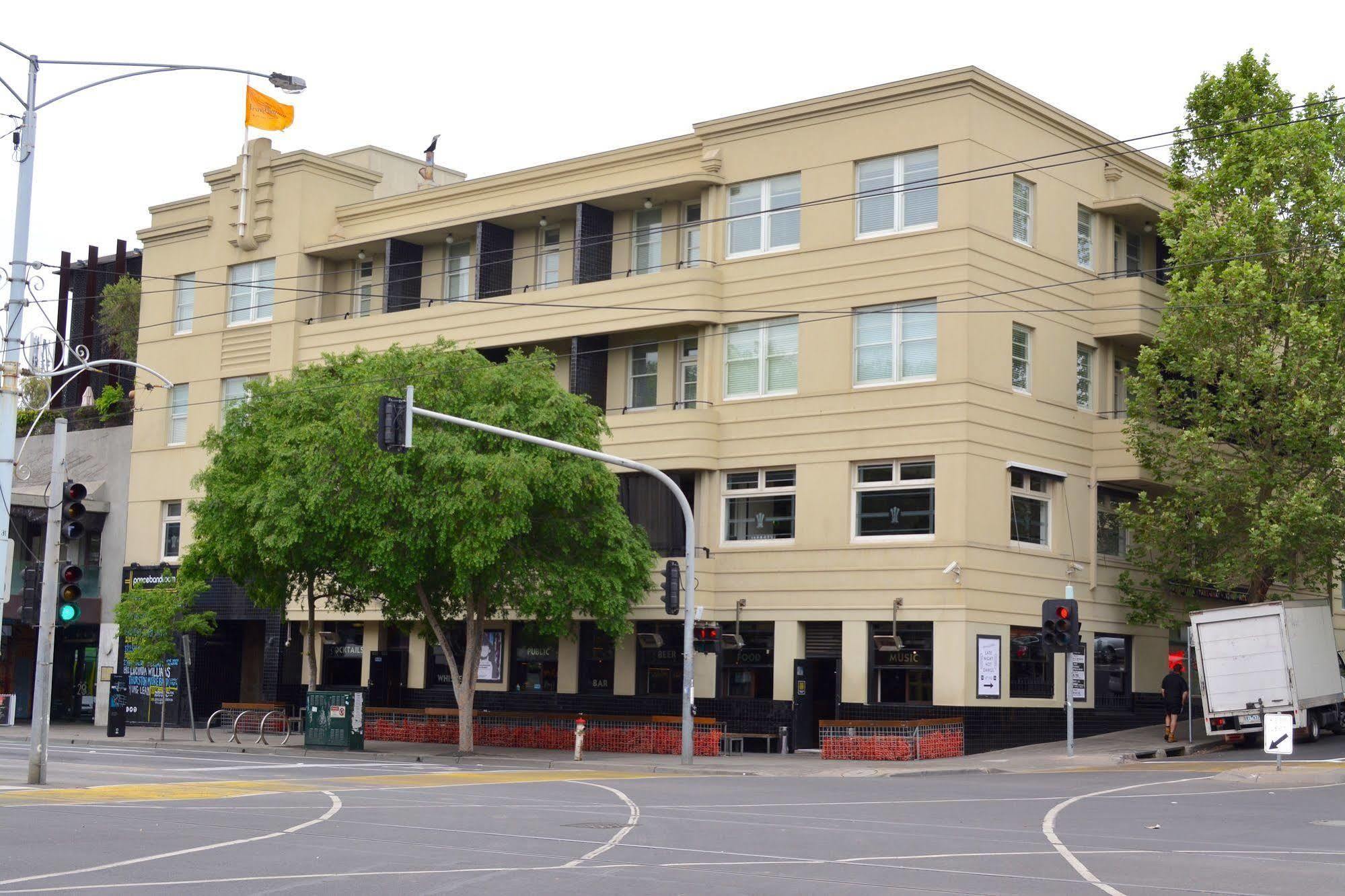 The 4* Melbourne