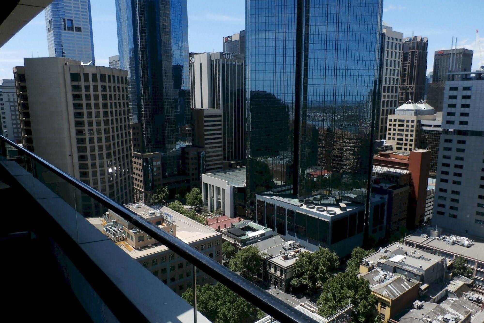 Aparthotel Aura On Flinders Serviced 4*