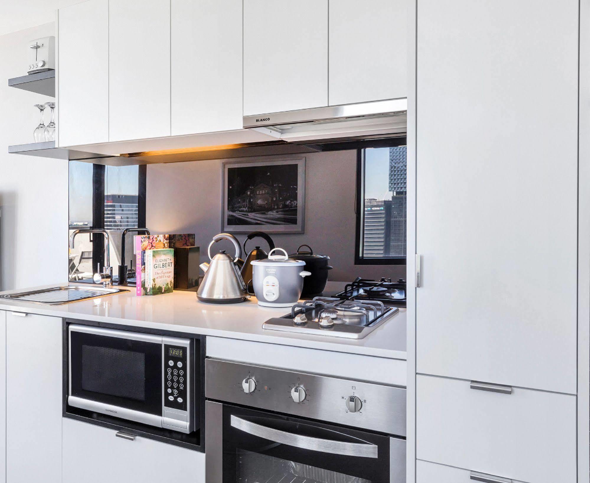 Aura On Flinders Serviced 4* Melbourne