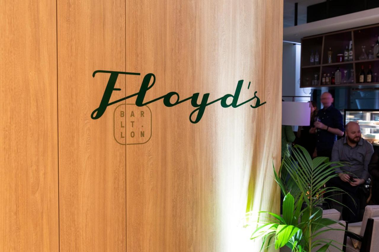 Ibis Melbourne