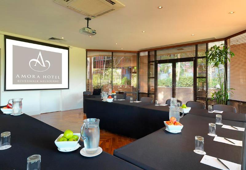 Amora Riverwalk 4* Melbourne