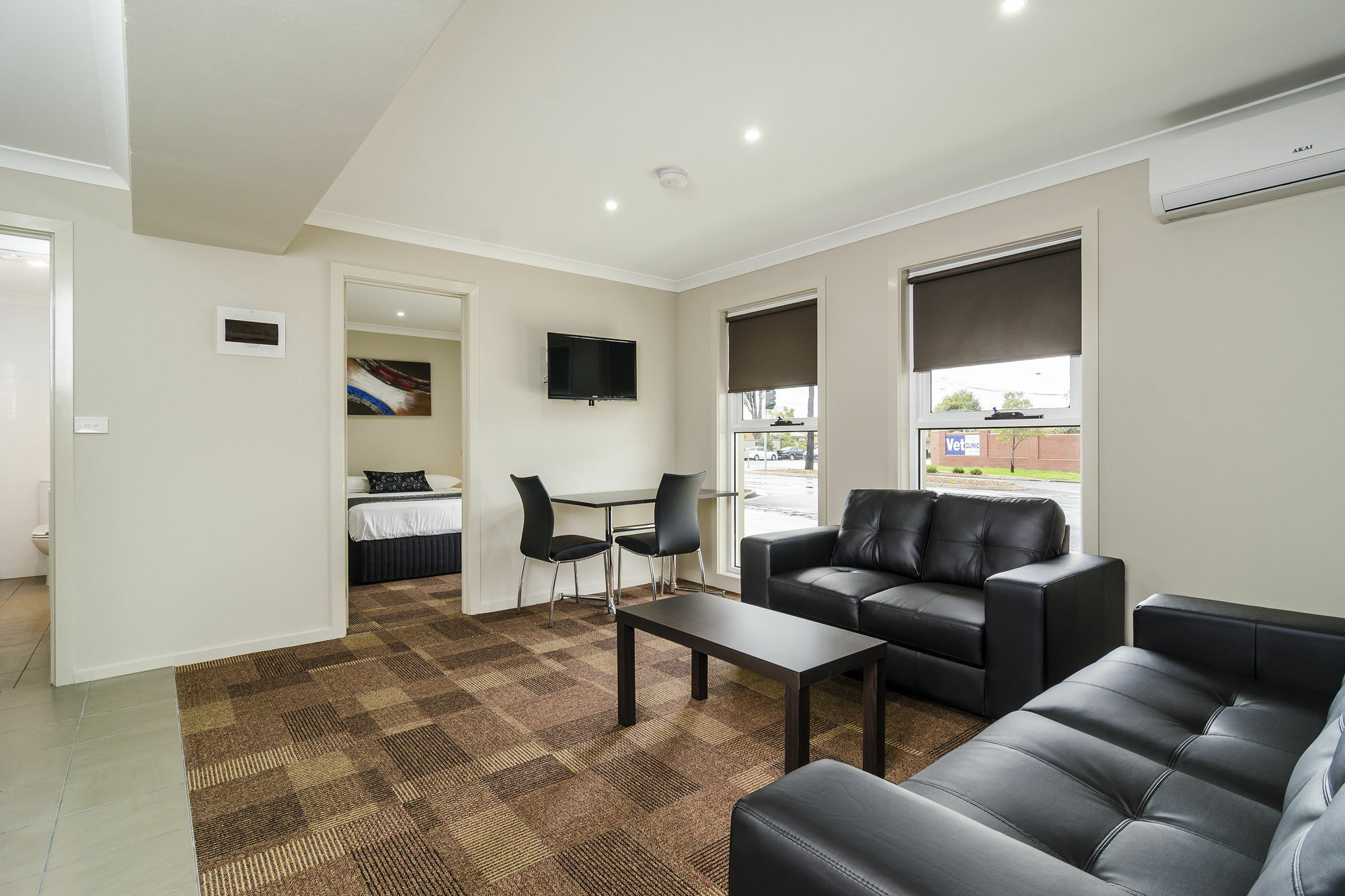 Parkville Place Serviced 3*
