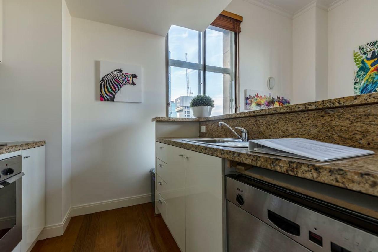 Apartment Sophisticated Art Deco In Heritage Building Near Crown Casino Melbourne