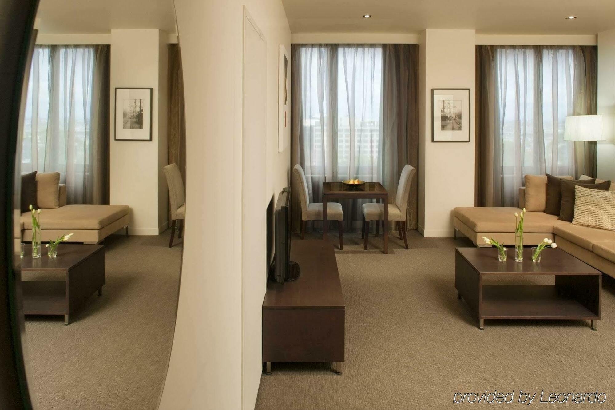 Radisson On Flagstaff Gardens Melbourne