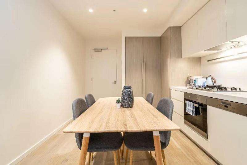 Apartment Stunning Opera Apartment-st Kilda Rd Melbourne