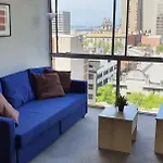 2 Bedrooms Cbd Free Tram Apartment