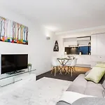 Complete Host Aqualuna Apartments