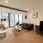 Southbank Residences Opposite Woolworth W/ Pool & Gym + Free Wifi