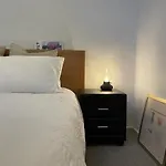 Richmond Loft - Cbd Warehouse Conversion W. Home Office