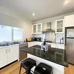 Cheerful 2 Rooms, Large Balcony With Hot Tub