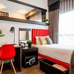 Essence Hotel Carlton