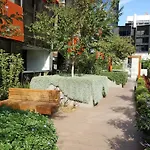 Uws Madison Melbourne Cbd Apartment