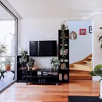 Townhouse Close To Tennis & Mcg With Free Parking