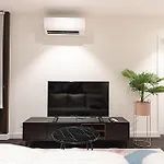Sweet Home In Southbank