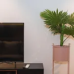 Sweet Home In Southbank