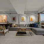 Staycentral - St Kilda Contemporary Penthouse
