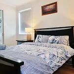 Rosie House-Spacious Comfortable Home