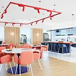 Modern City Living Studio Apartments At Franklin Near Melbourne City Centre