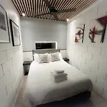 Flinders Street 205 - Studio