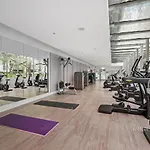 Beautiful Bay Views Huge 3-Bedroom Plus Office, Pool, Gym, 2 Car Spaces And So Much More