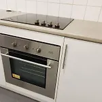 Promo 2-Bedroom Villa Next To Train Station, Free Parking