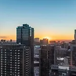1 Brm, Southbank, King Bed, Lvl 37