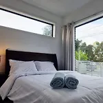 Rosie Townhouse At Gordon - Prime Location